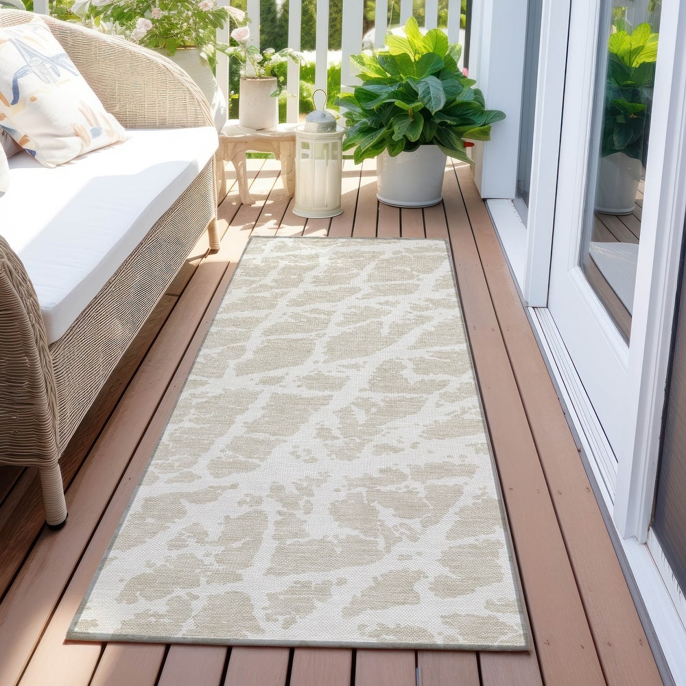 Machine Washable Indoor/ Outdoor Transitional Beige Crackle Chantille Rug