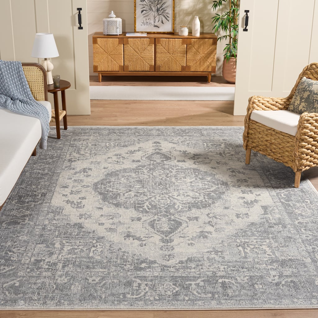 SAFAVIEH Brentwood Kobra Oriental Medallion Rug