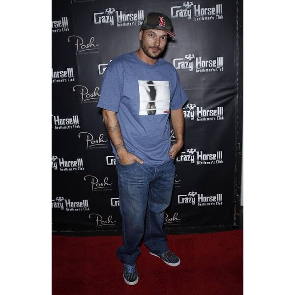 Shop Kevin Federline At Arrivals For Fantasy Football Draft Party