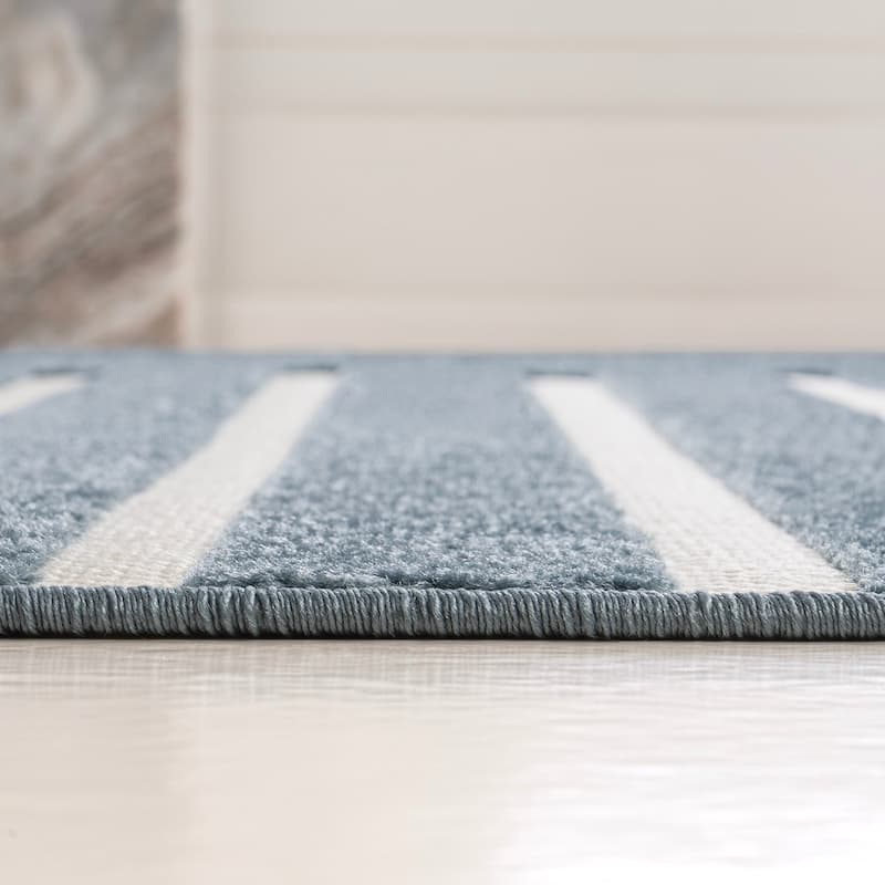 JONATHAN Y Finn High-Low MidCentury Modern Arch Stripe Two-Tone Indoor/Outdoor Rug