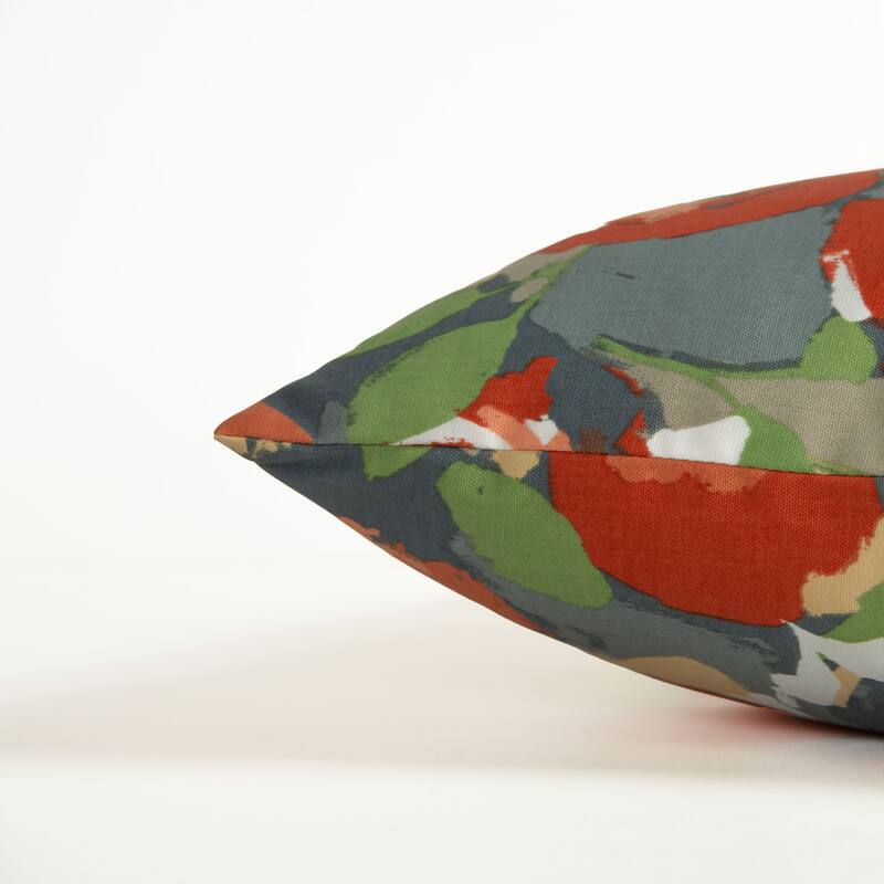 Rizzy Home Botanical Pattern Transitional Outdoor Throw Pillow