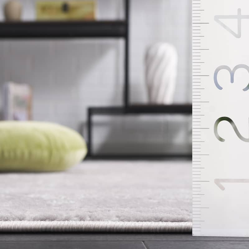 SAFAVIEH Amelia Modern Abstract Rug