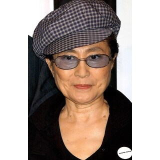 Shop Yoko Ono At The Press Conference For The Us Vs John Lennon Press Conference With Yoko Ono Regency Hotel New York Ny September 06 Overstock 24400617