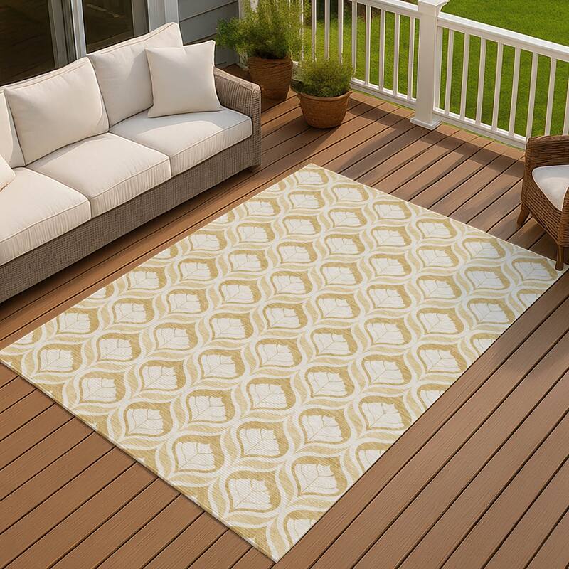 Machine Washable Indoor/ Outdoor Modern Trellis Chantille Rug - Gold - 8' x 10'
