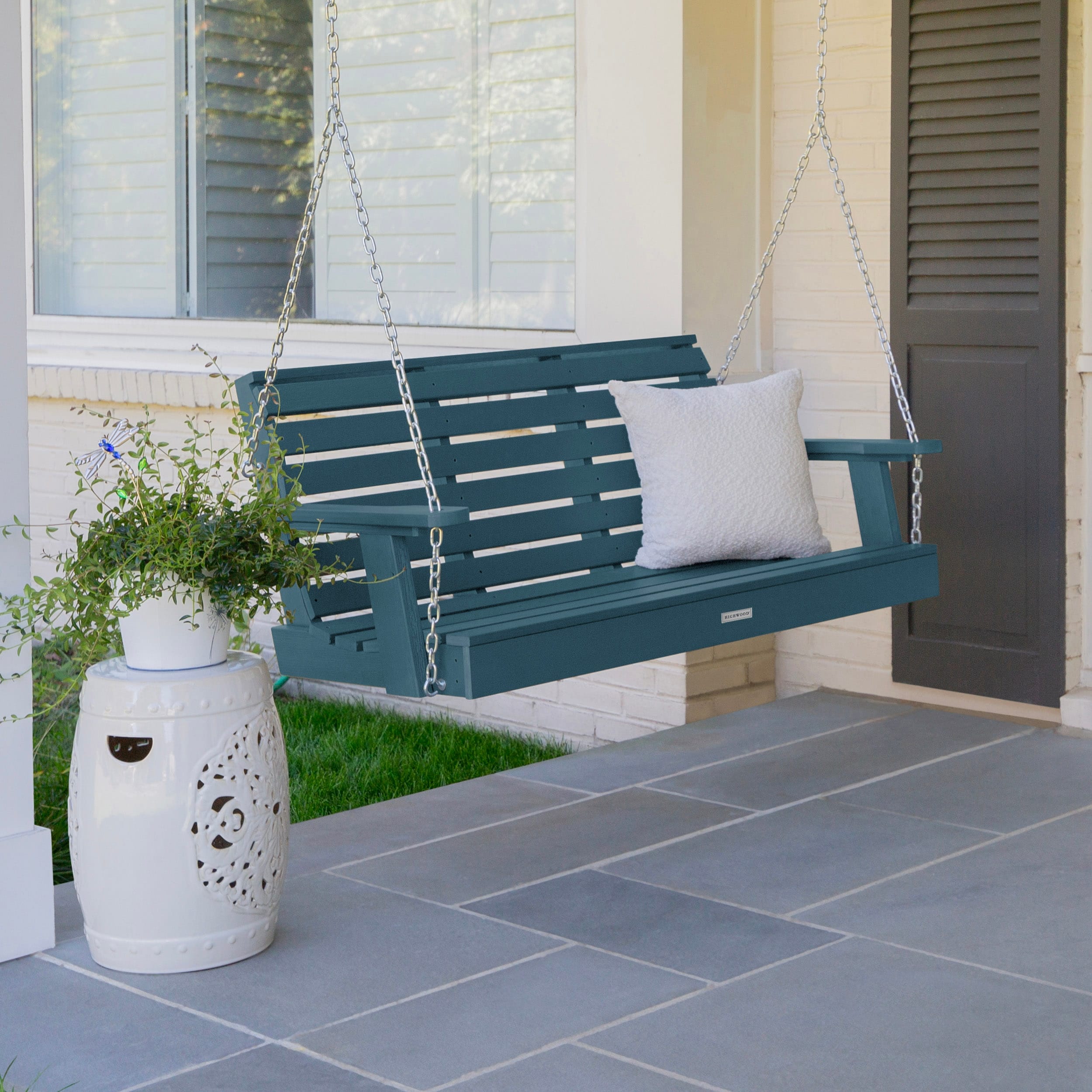 Highwood Weatherly 4-foot Eco-friendly Synthetic Wood Porch Swing