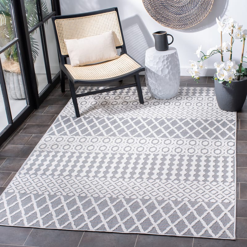 SAFAVIEH Cabana Selinde Indoor/ Outdoor Waterproof Patio Rug
