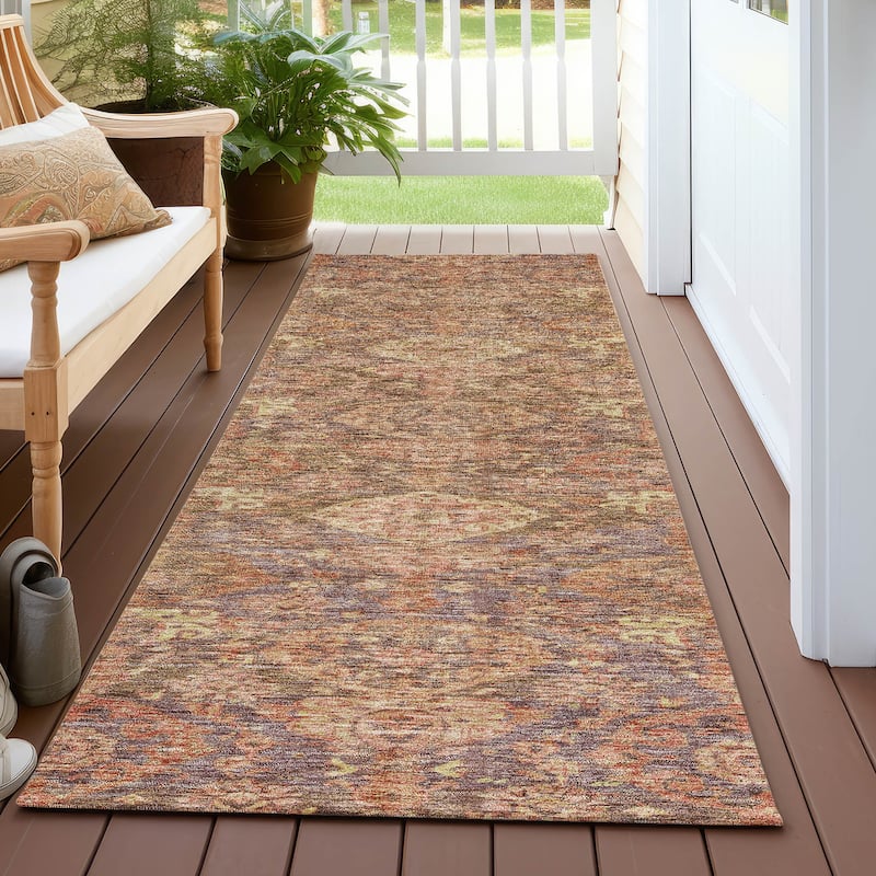 Machine Washable Indoor/ Outdoor Traditional Damask Chantille Rug