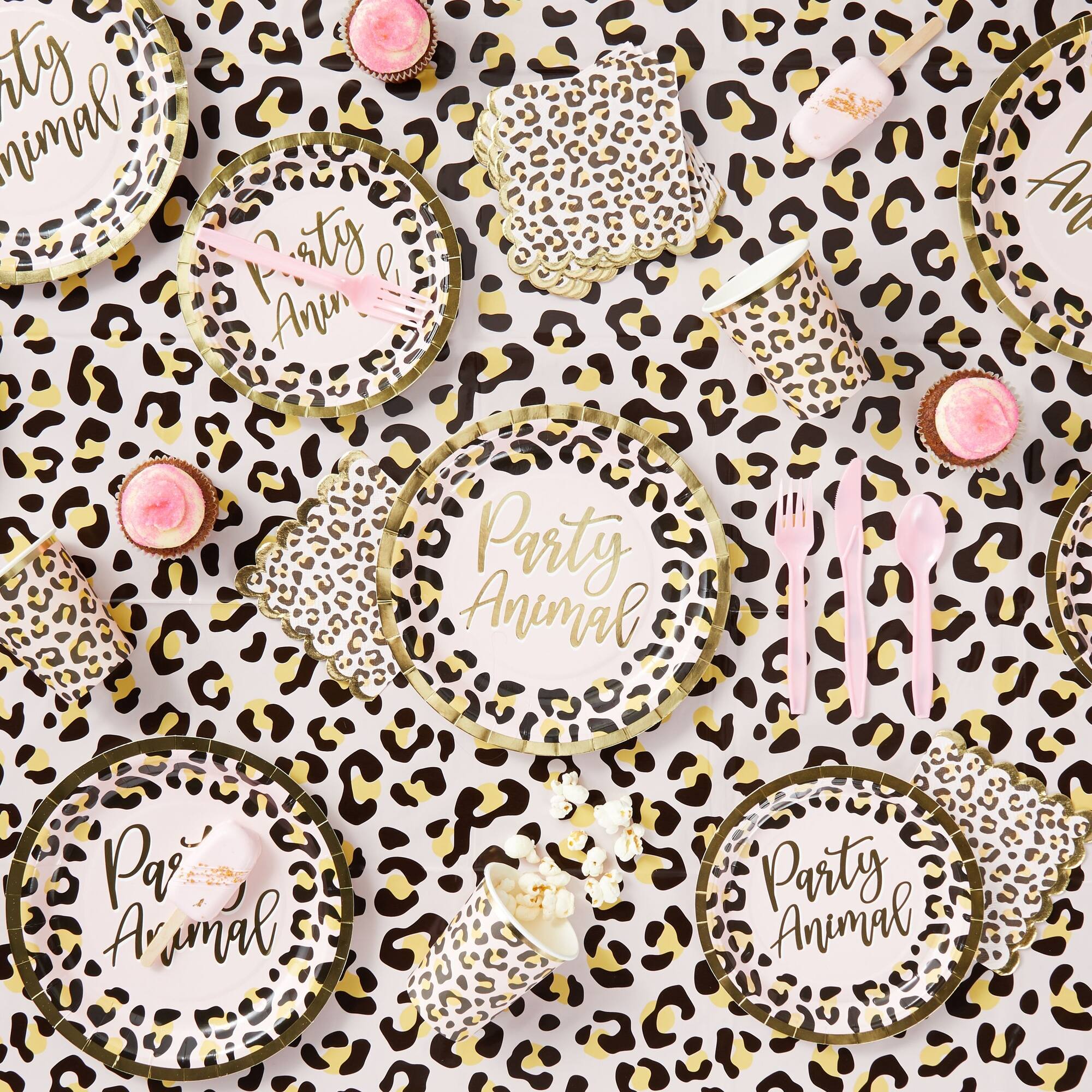Cheetah Print Paper Plates for Party Animal Safari Birthday Supplies (9