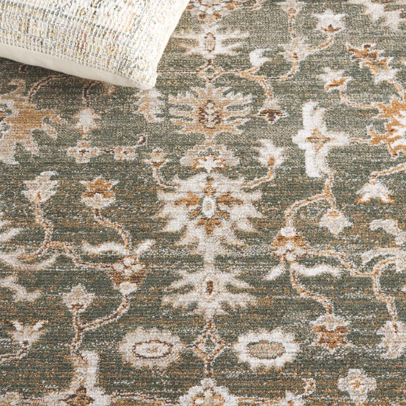SAFAVIEH Hazel Emmanuelle Traditional Oriental Rug