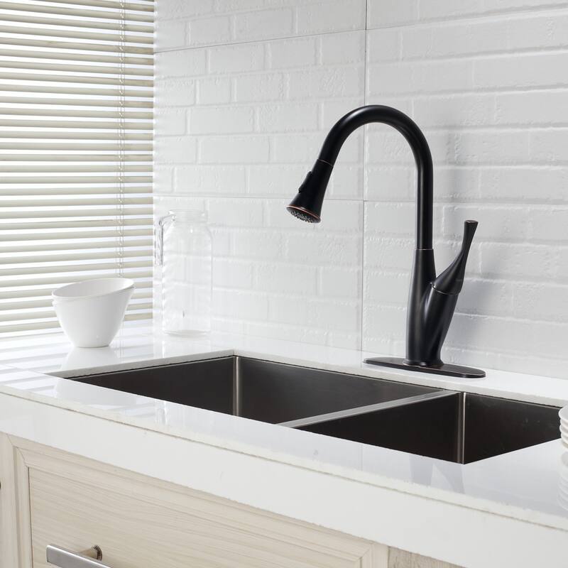 Kitchen Faucet with Pull Out Spraye, Oil-Rubbed Bronze
