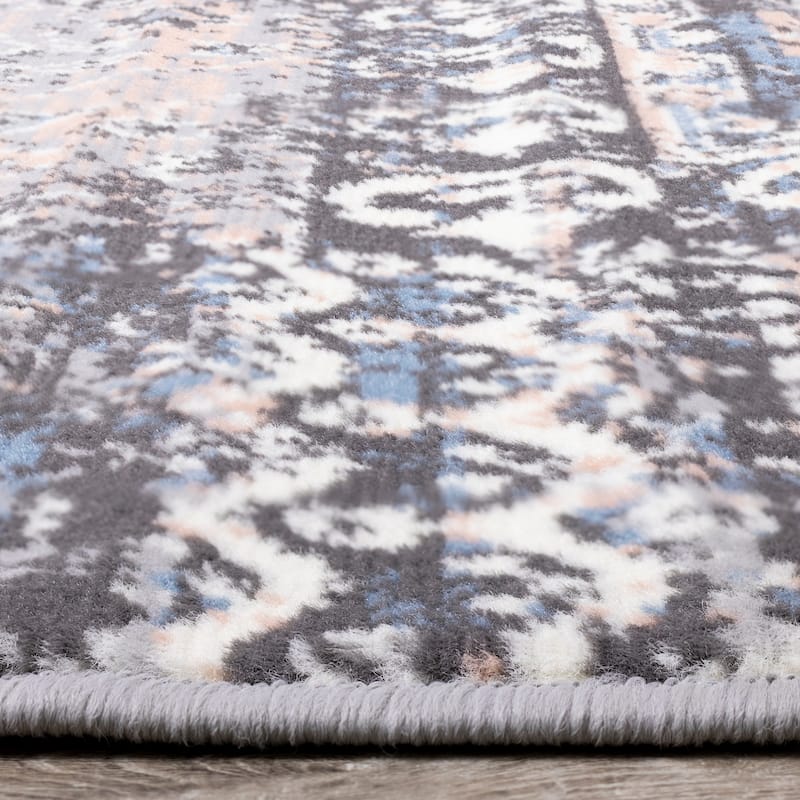 Florence Collection - Pink/Cream Patchwork Rug - 4'7" x 6'7"