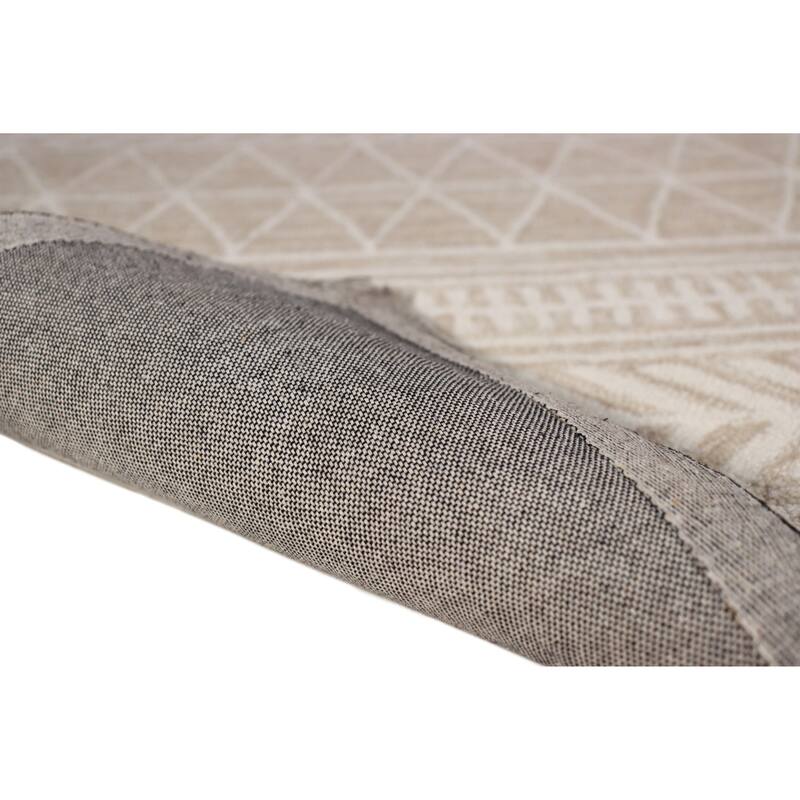 Bashian Nuncio Transitional Hand Tufted Area Rug