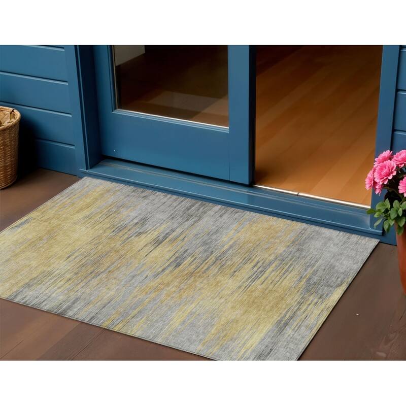 HomeRoots Abstract Transitional Rectangle Outdoor Rug - 3' x 5'
