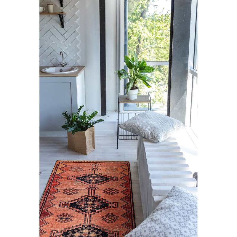 ECARPETGALLERY Hand-knotted Melis Vintage Salmon Wool Rug - 3'9 x 10'2