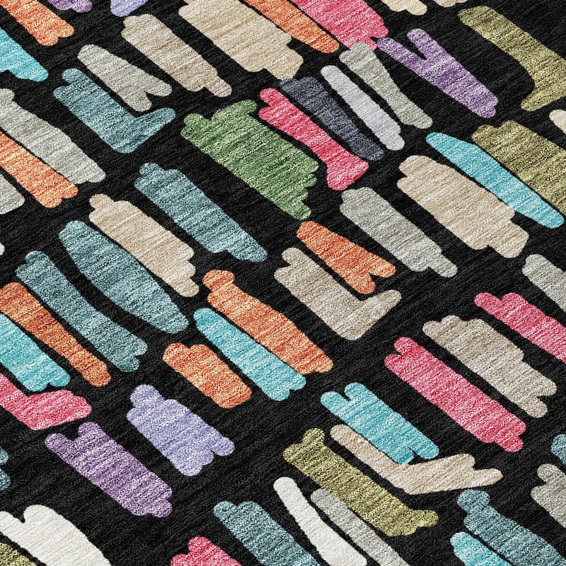 Machine Washable Indoor/ Outdoor Modern Mosaic Chantille Rug