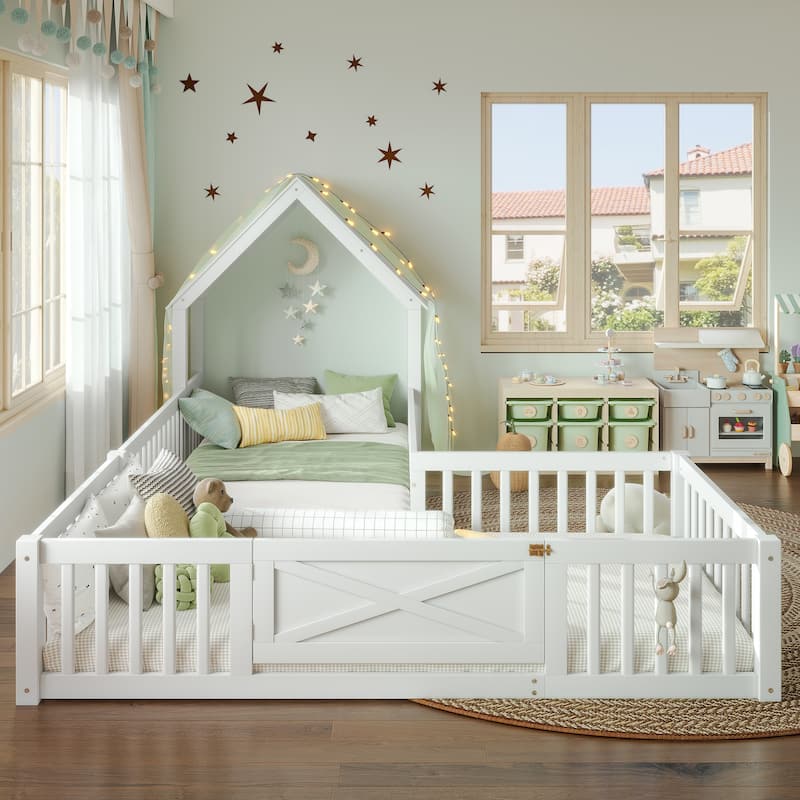 Roomfitters Double House Floor Bed with Door, Solid Wood Frame with Fence Guardrails for Playroom