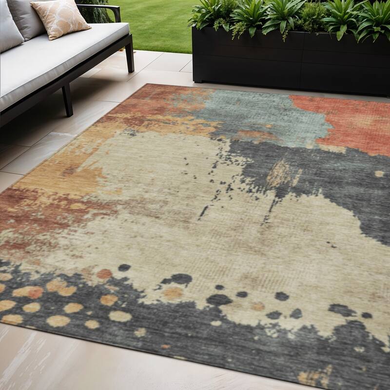 HomeRoots Abstract Transitional Rectangle Outdoor Rug - 5' X 8'