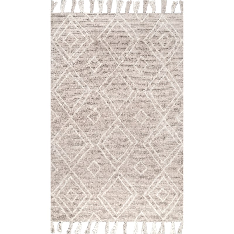 Nuloom Handmade Plush Boho Tribal Diamond Tassel Shag Rug