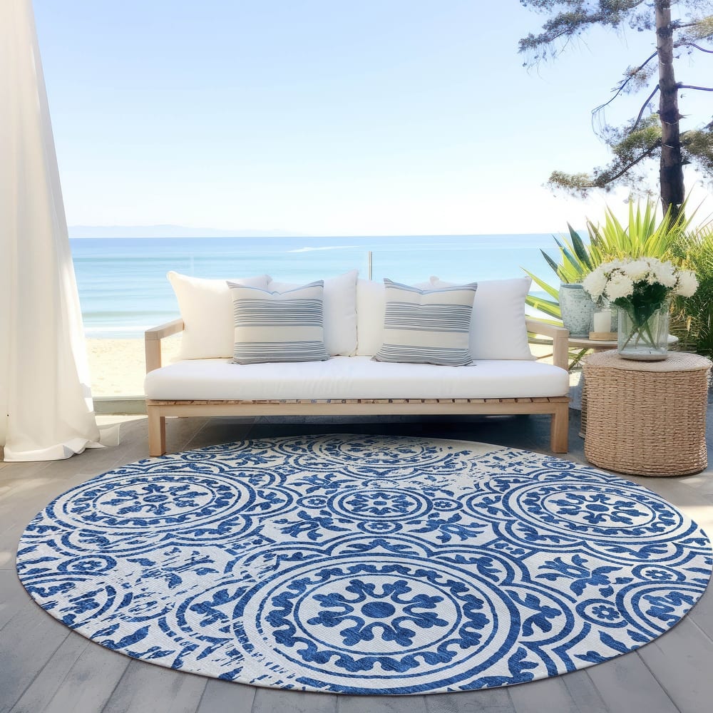 Machine Washable Indoor/ Outdoor Chantille Suzani Vintage Rug