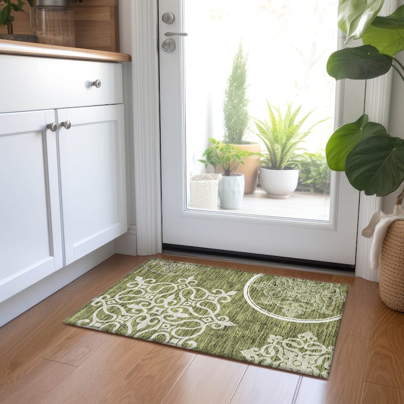 Machine Washable Indoor/ Outdoor Chantille Bold Medallions Rug