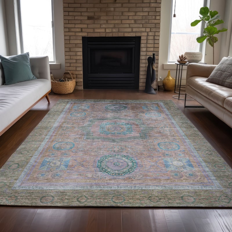 Machine Washable Indoor/Outdoor Traditional Chantille Rug