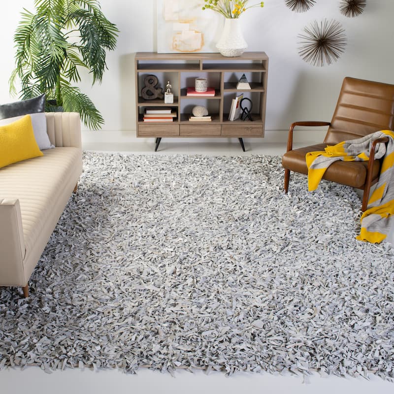 SAFAVIEH Handmade Leather Shag Blayne Modern Leather Rug - 8' x 10' - Grey/White