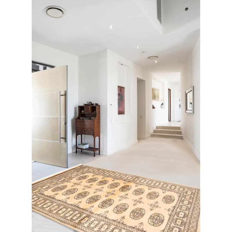 ECARPETGALLERY Hand-knotted Peshawar Bokhara Beige Wool Rug - 3'1 x 5'2