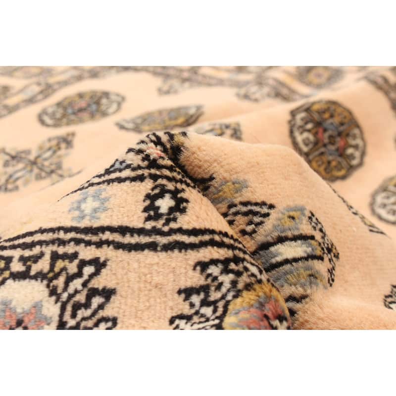 ECARPETGALLERY Hand-knotted Finest Peshawar Bokhara Beige Wool Rug - 4'1 x 5'11