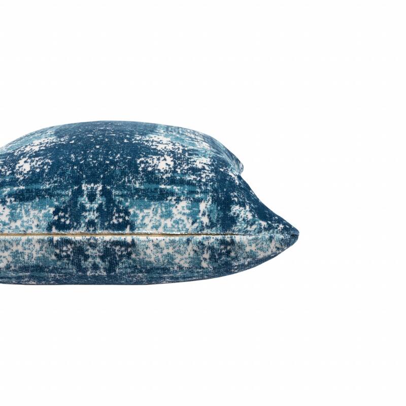 HomeRoots 20" X 20" Blue And Ivory Polyester Abstract Zippered Pillow