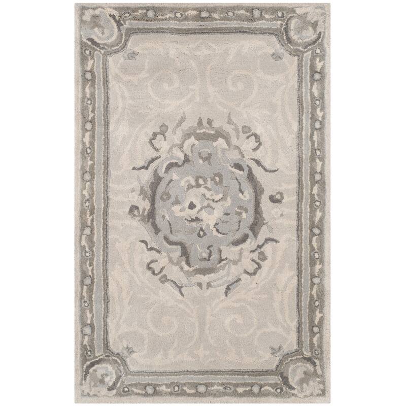 SAFAVIEH Handmade Empire Zekija Traditional Oriental Wool Rug - 2'6" x 4' - Beige/Light Grey
