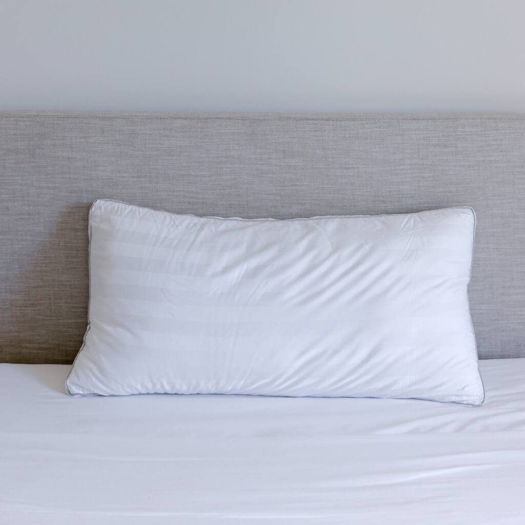 Jennifer Adams 5 Star Resort Down Alternative Pillow