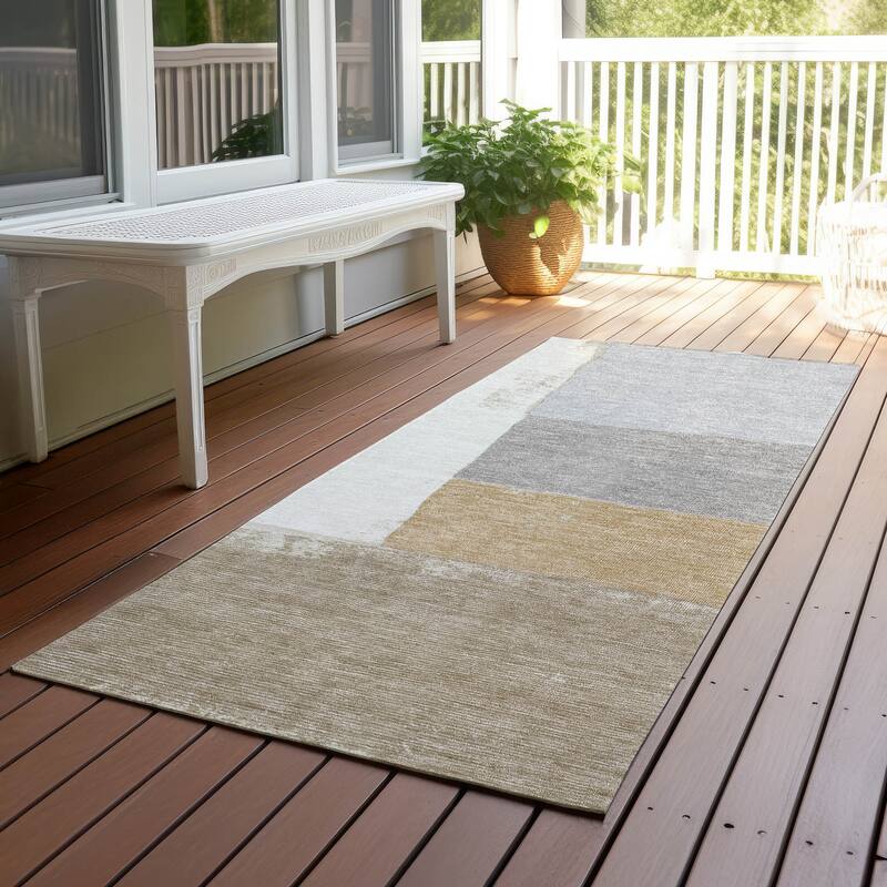 Machine Washable Indoor/ Outdoor Abstract Kraig Chantille Rug - Beige - 2'3" x 7'6"