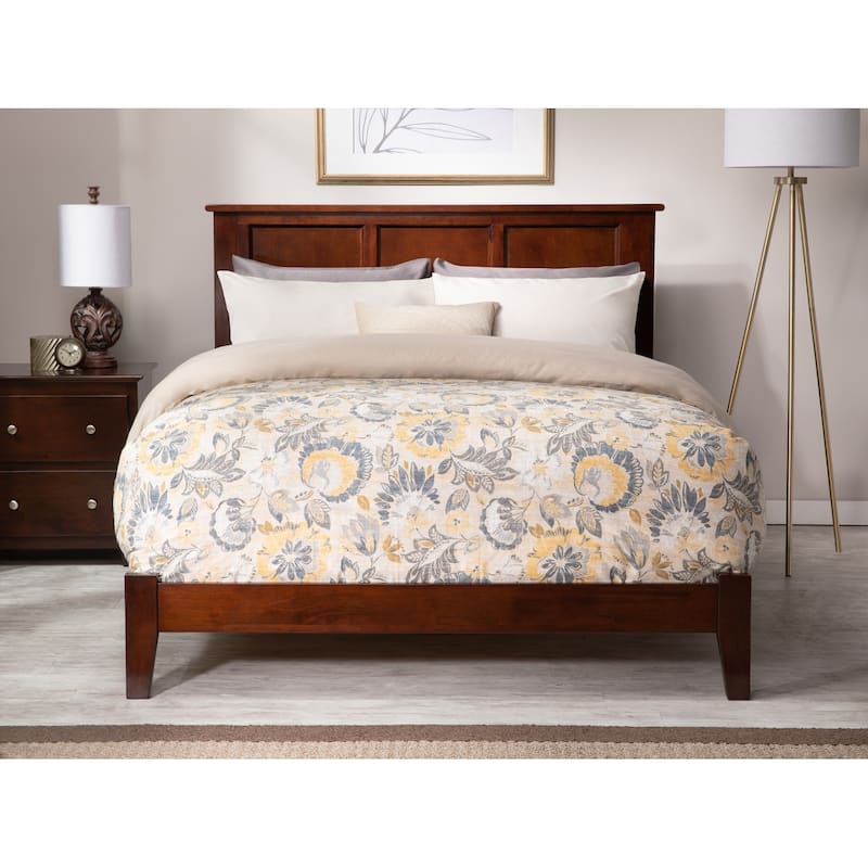 AFI, Madison Foundation Bed with Attachable USB Charger