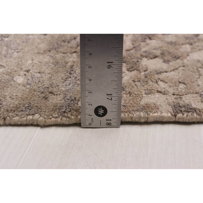 ECARPETGALLERY Hand-knotted Alma Light Grey Silk Rug - 8'0 x 10'0