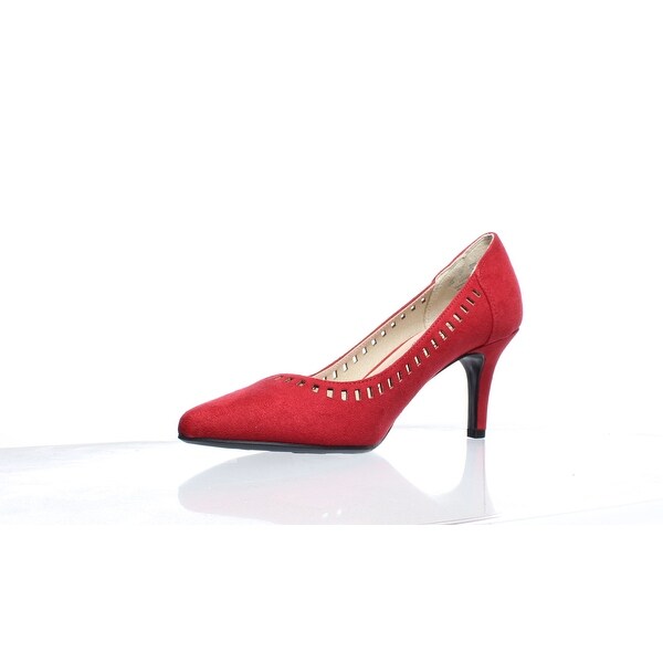 red pumps size 5