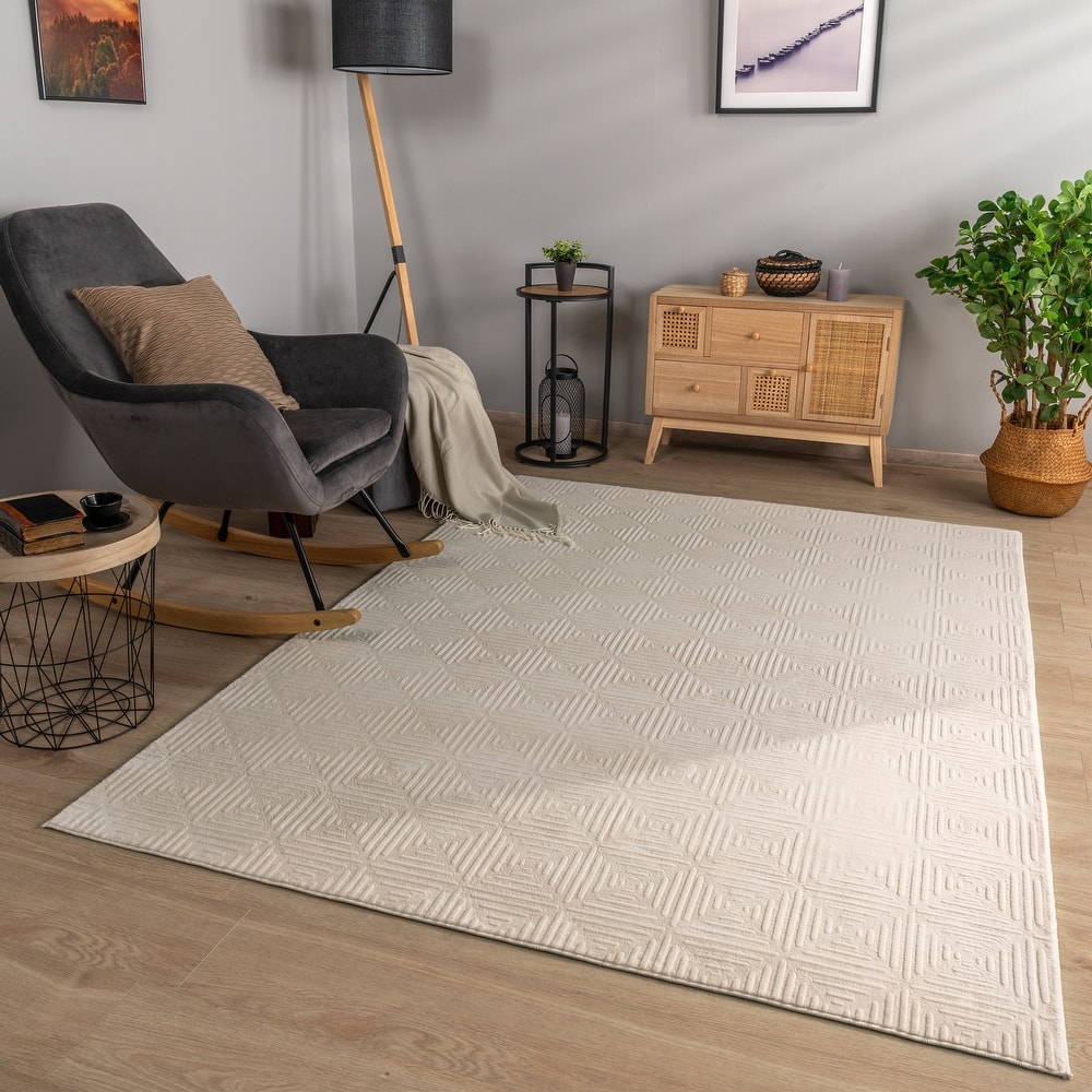 Soft Washable Area Rug with Geometric High-Low Effect