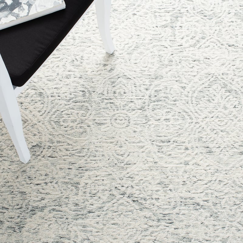SAFAVIEH Handmade Metro Lorenzina French Country Wool Rug