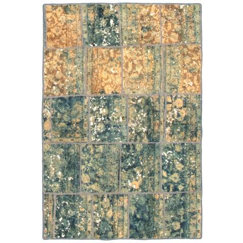 Hand-knotted Color Patchwork Blue, Grey Wool Rug - 4'9 x 6'11