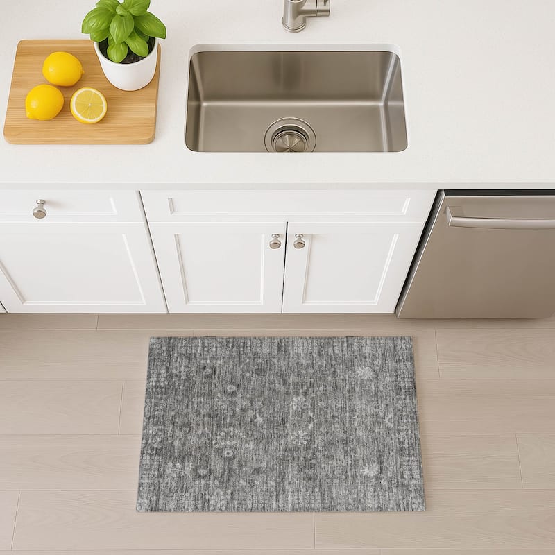 Machine Washable Indoor/ Outdoor Traditional Classic Chantille Rug