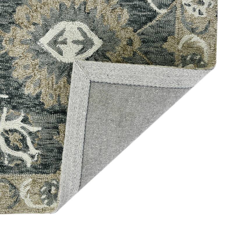 HomeRoots Floral Medallion Traditional Rectangle Area Rug