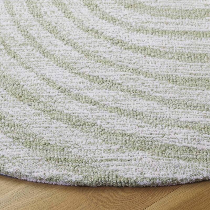 SAFAVIEH Handmade Novelty Blerona Swirl Wool Rug