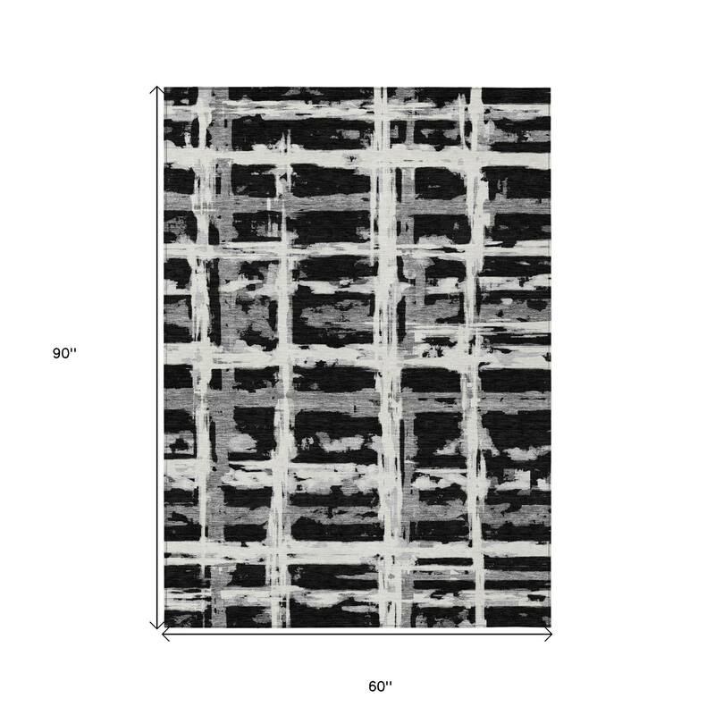 HomeRoots Striped Transitional Rectangle Outdoor Rug