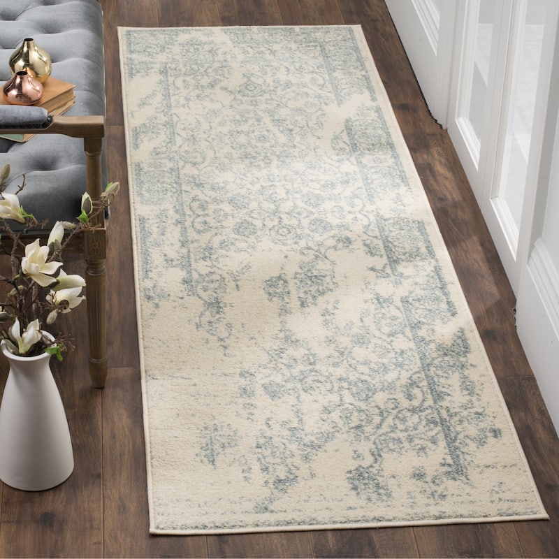 SAFAVIEH Adirondack Sierra Vintage Oriental Distressed Rug - 2'6" x 10' Runner - Ivory/Slate