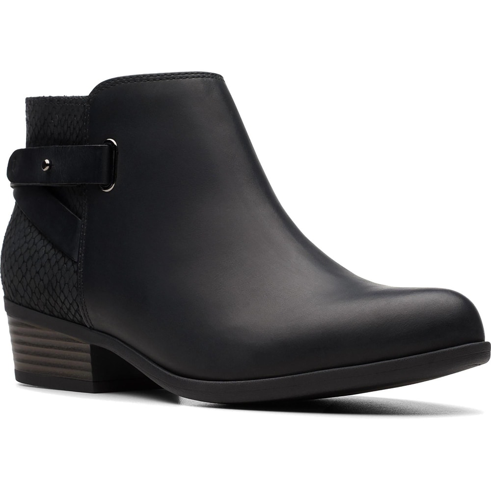 clarks wide fit shoe boots
