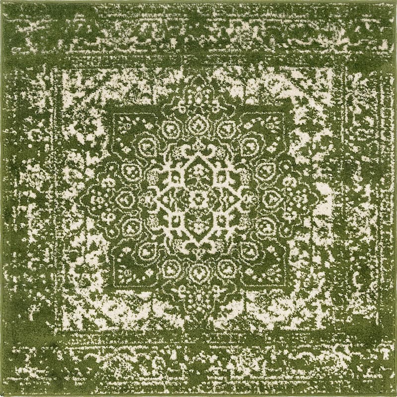 Traditional Brenda Collection Area Rug