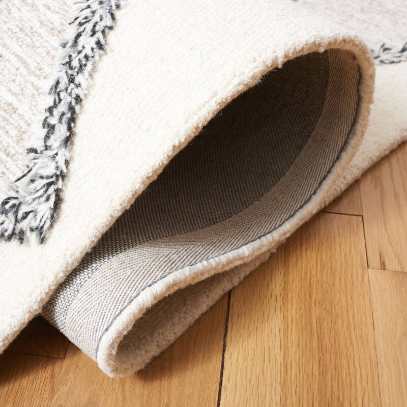 SAFAVIEH Handmade Casablanca Shag Xavi Moroccan Wool Rug