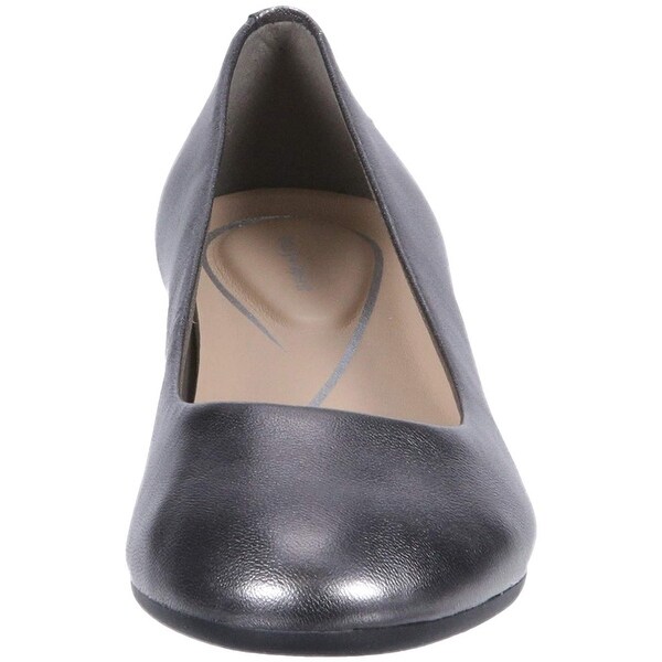 easy spirit ailene pump