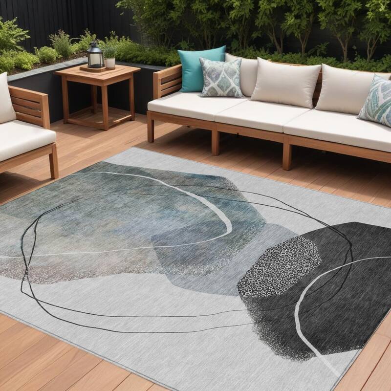 HomeRoots Abstract Transitional Rectangle Outdoor Rug - 10' X 14'