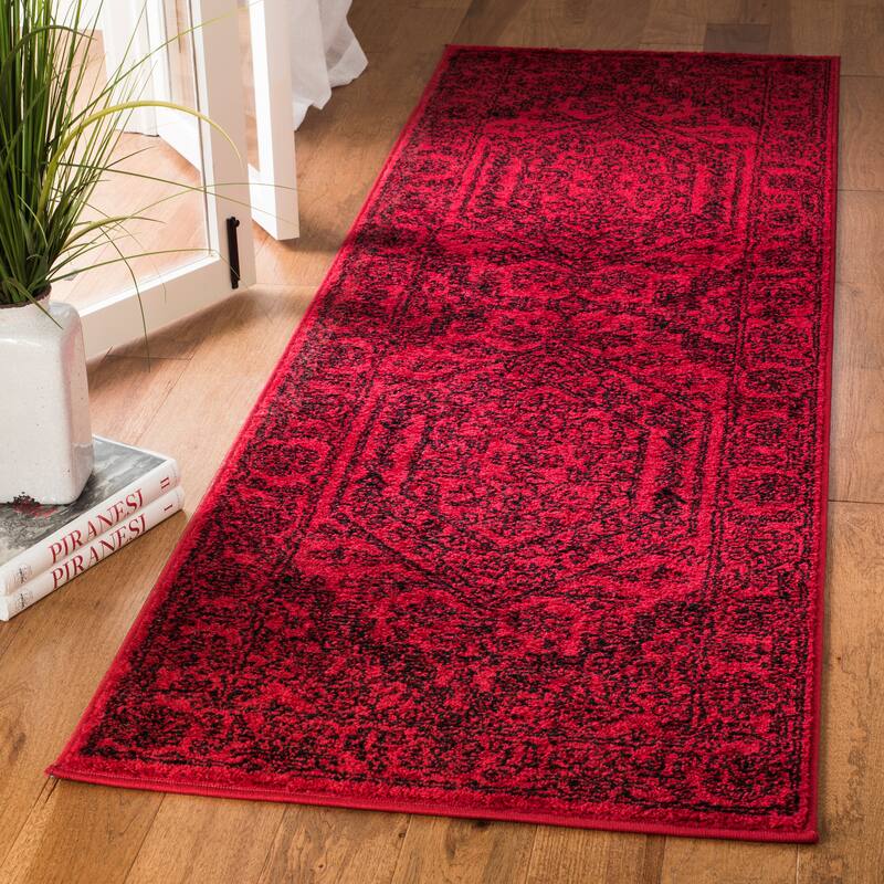 SAFAVIEH Adirondack Cheyenne Rustic Oriental Medallion Rug - 2'6" x 16' Runner - Red/Black