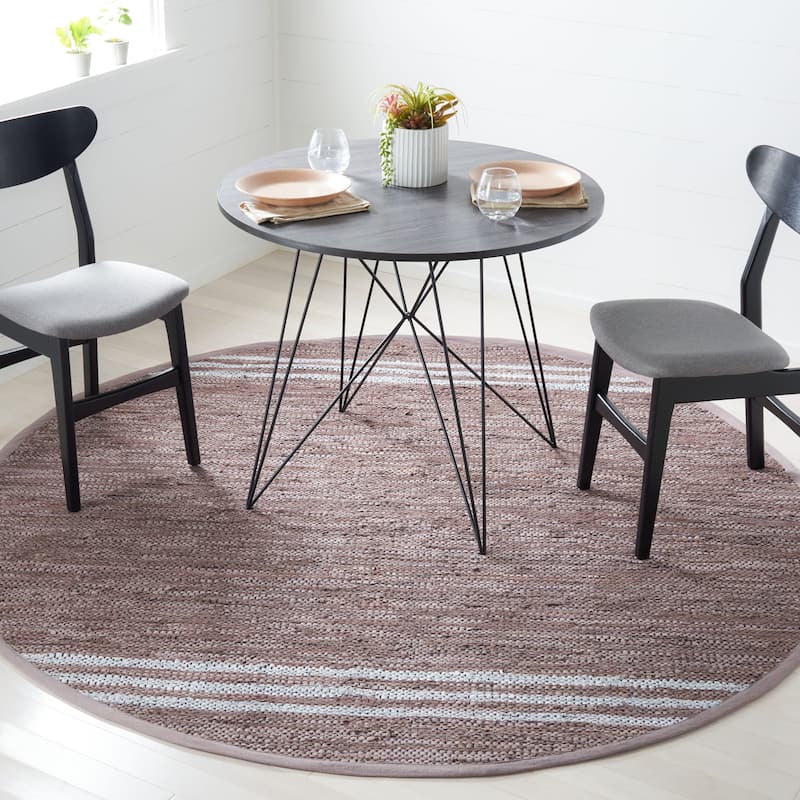 SAFAVIEH Handmade Vintage Leather Inger Modern & Contemporary Leather - 8' Round - Silver/Ivory - Runner/Round